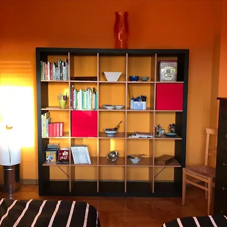 2 Via Parenzo Apartment Milan